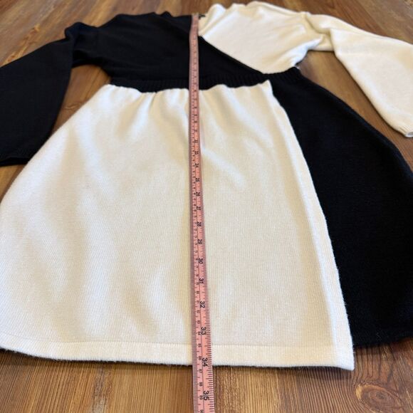 Express Colorblock Black/Ivory Bodycon Sweater Dress With 3/4 Sleeves Size Small - Picture 8 of 10